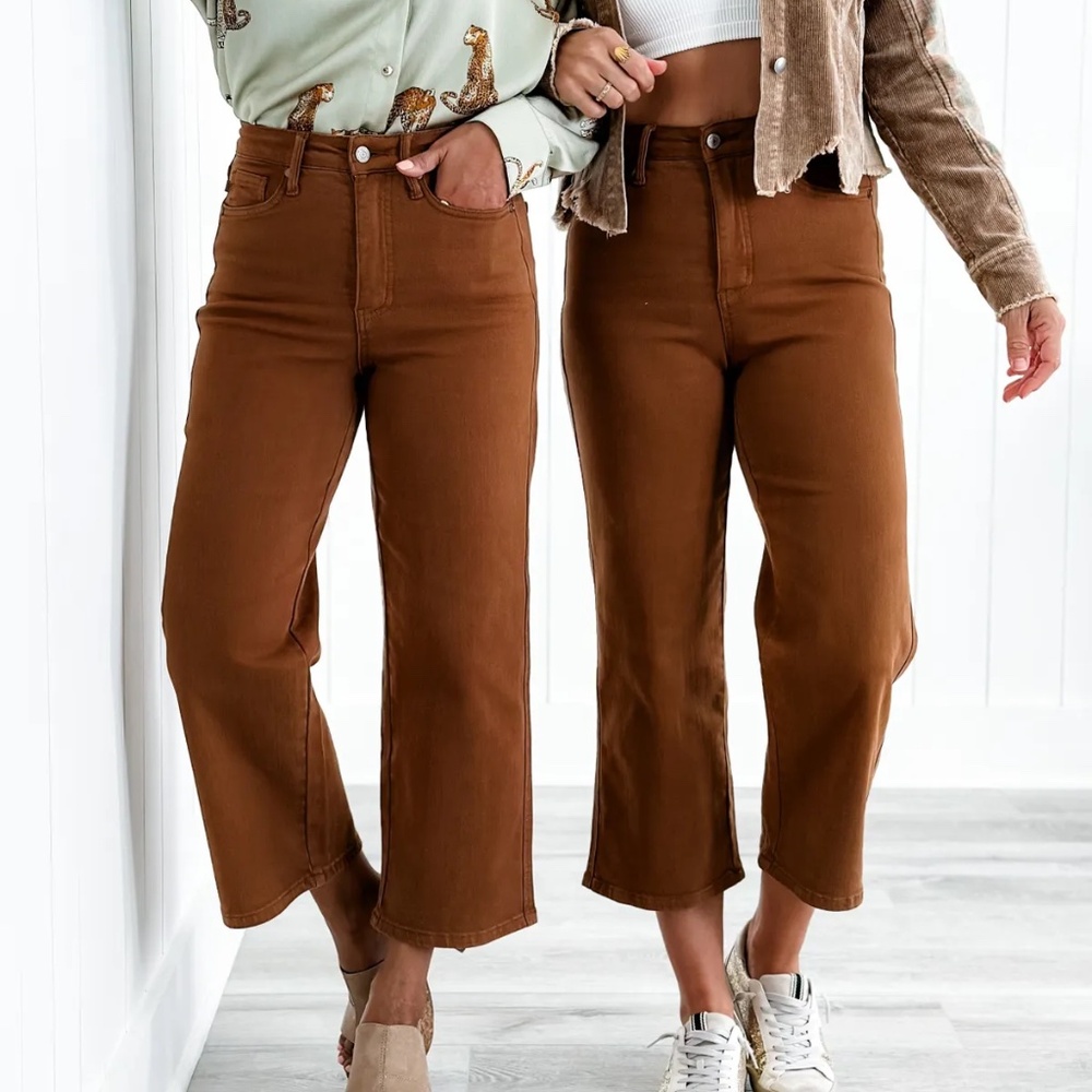 Judy Blue Wide Leg Crop Pants - Size 7/28